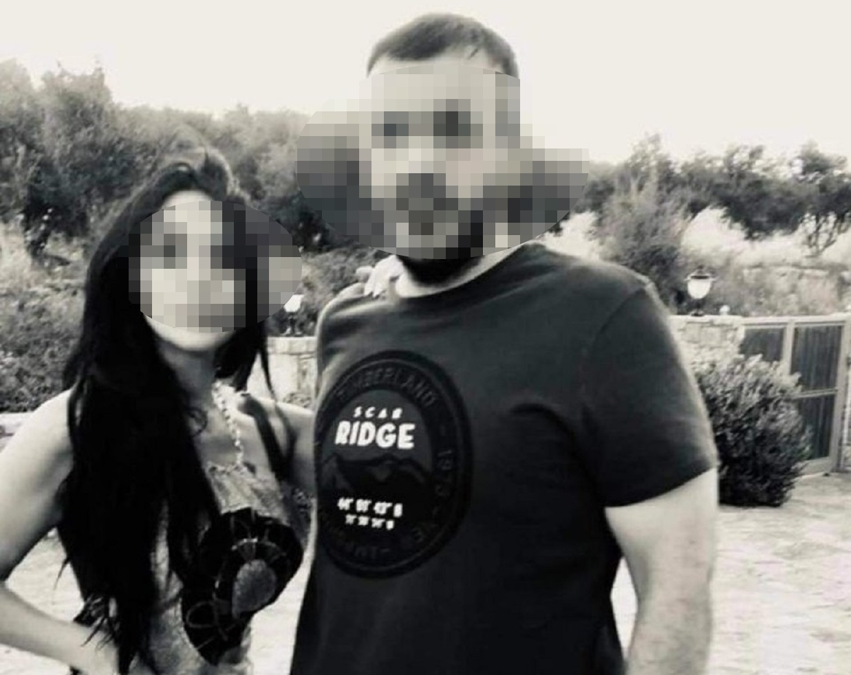 Επίθεση με καυστικό υγρό στο Ηράκλειο: Αυτά είναι τα δύο άτομα που ψάχνει η αστυνομία
