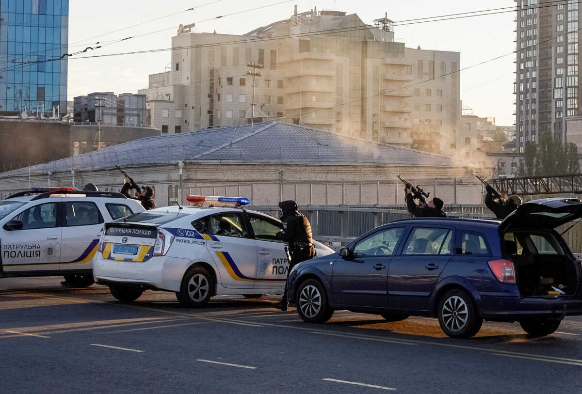 Ιράν: Επίθεση ενόπλων με νεκρούς σε σιιτικό τέμενος στο Σιράζ