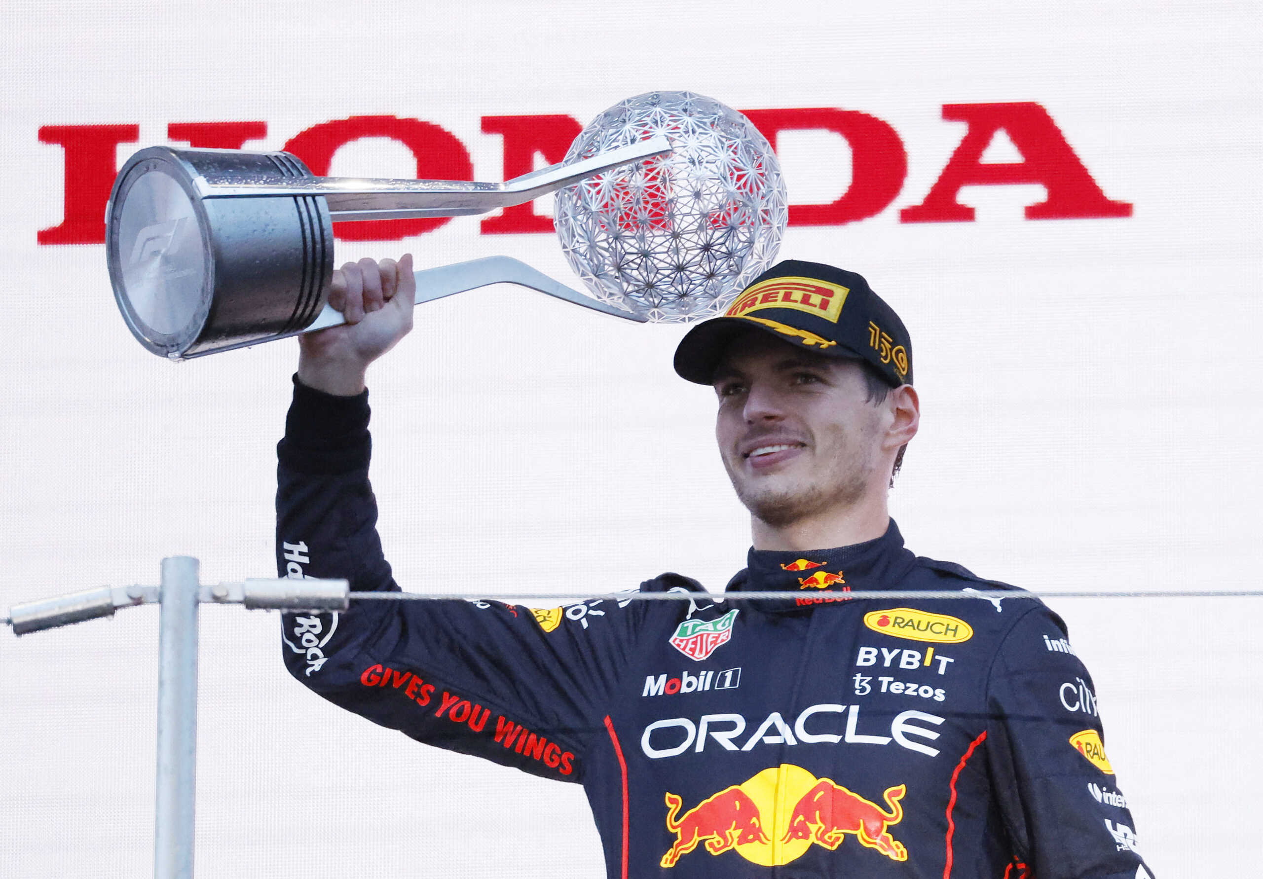 Formula 1: Πρωταθλητής για δεύτερη συνεχόμενη χρονιά ο Φερστάπεν