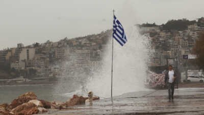 Καιρός – Κλέαρχος Μαρουσάκης: Μπόρες, χαλάζι και «άρωμα» καλοκαιριού – Η πρόγνωση για την Πρωτομαγιά