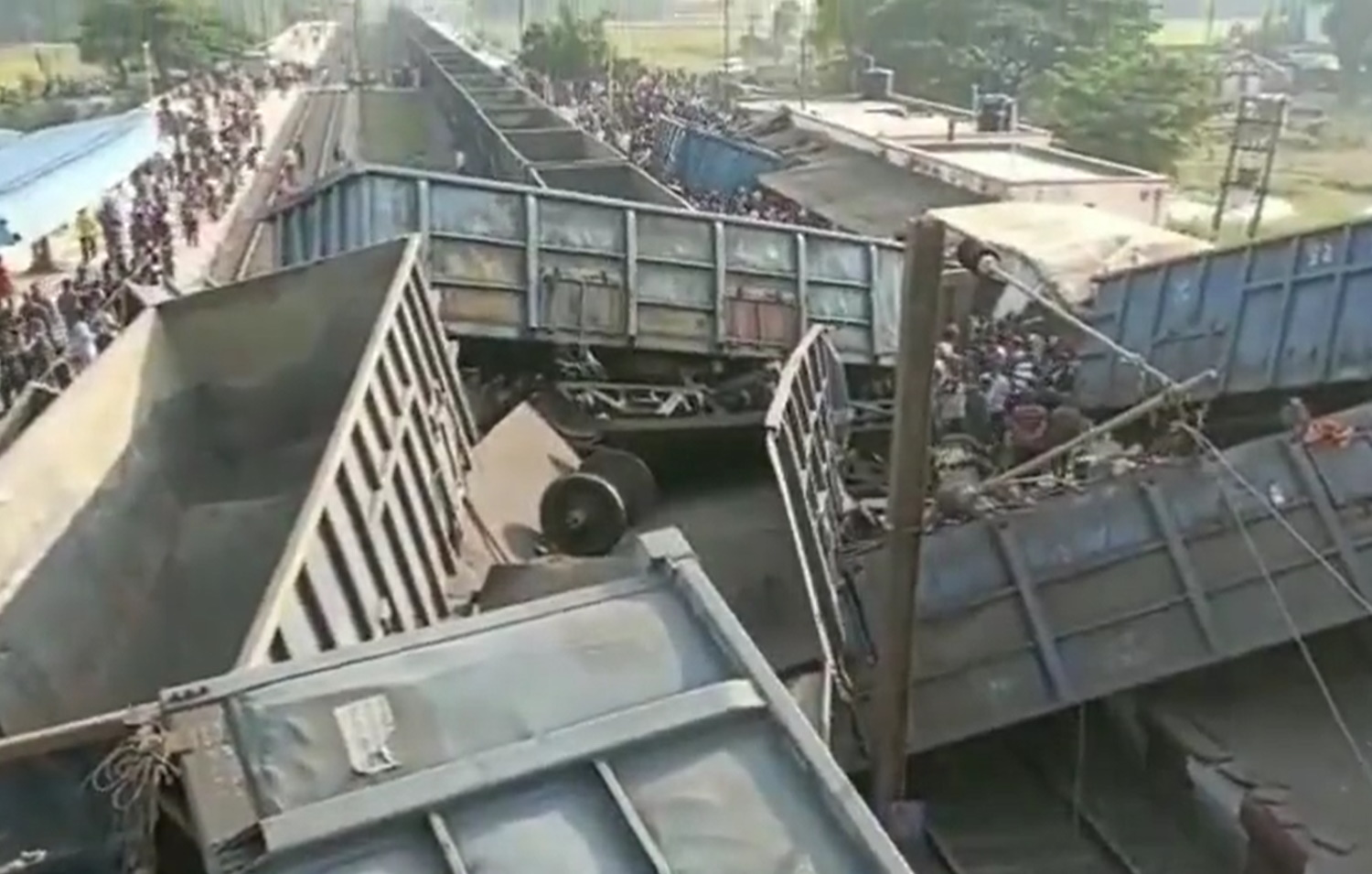 Ινδία: Εκτροχιάστηκε τρένο στην Οντίσα – Τουλάχιστον 3 νεκροί και 4 τραυματίες