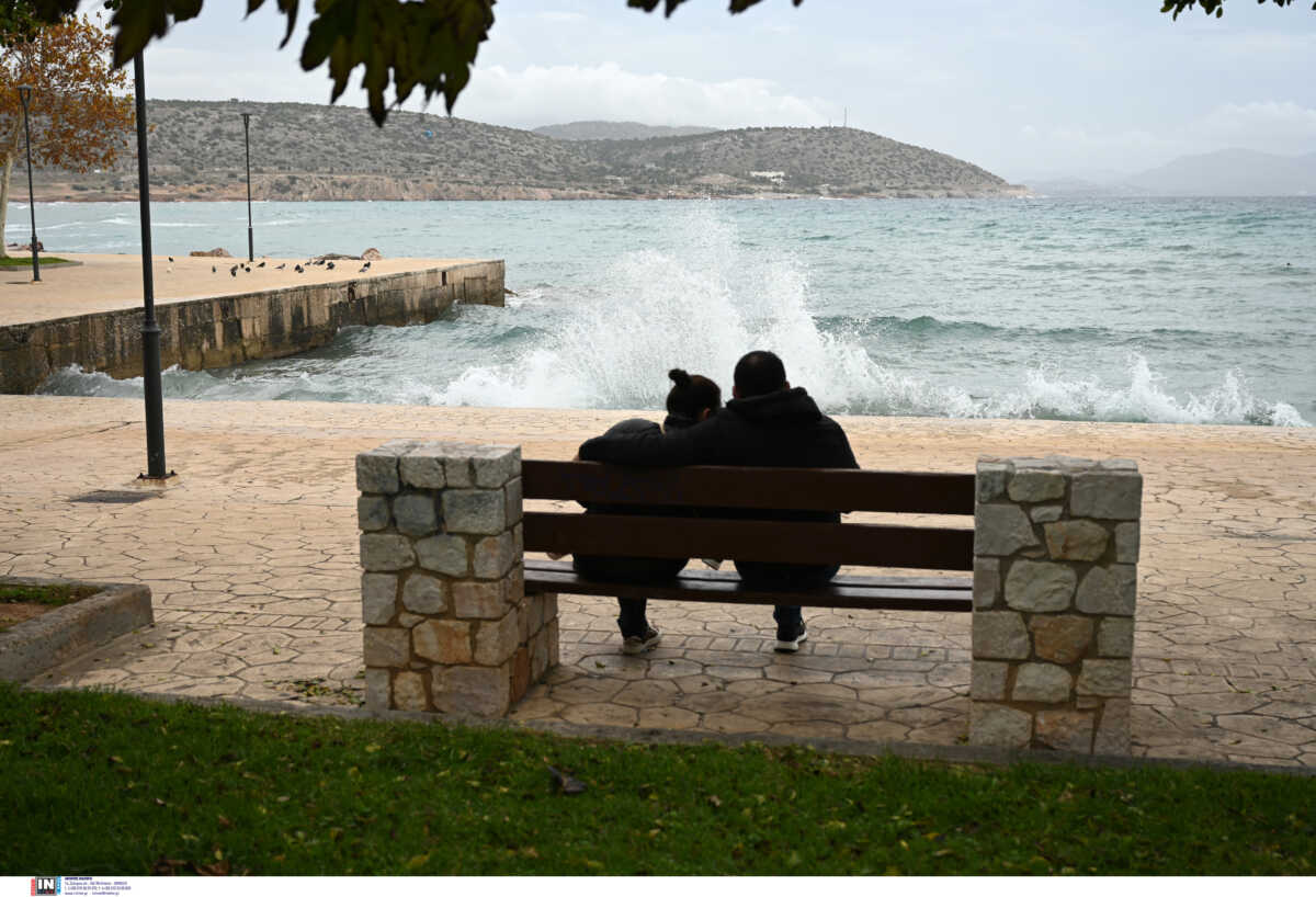 Έτσι θα μείνετε ζεστοί στις χαμηλές θερμοκρασίες που έρχονται – Επιστημονικές συμβουλές