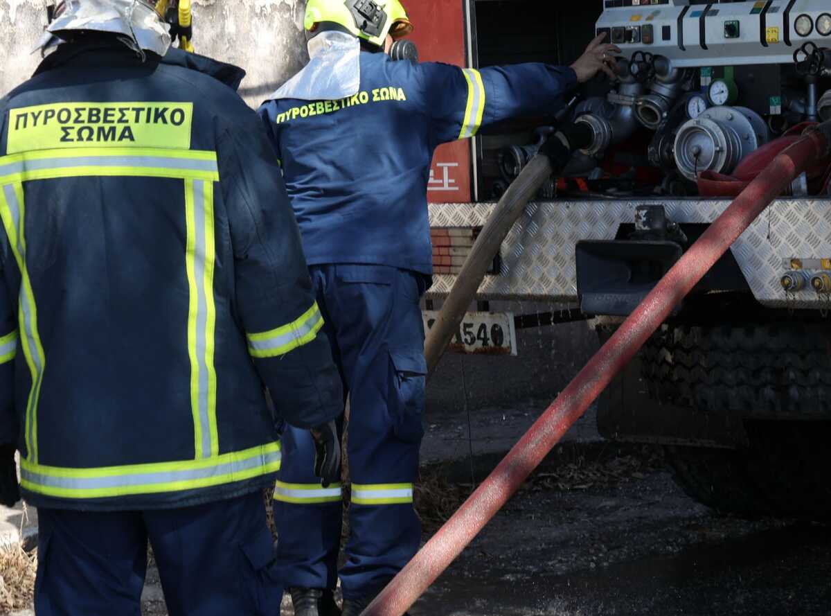 Φωτιά σε σπίτι στη Χαλκιδική – Με εγκαύματα απεγκλωβίστηκε ηλικιωμένος