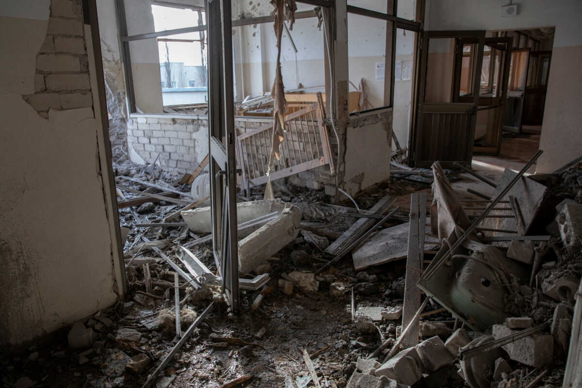 Ουκρανία: Νεκροί μια γυναίκα και δύο παιδιά από βομβαρδισμό Ρώσων σε χωριό της Χερσώνας