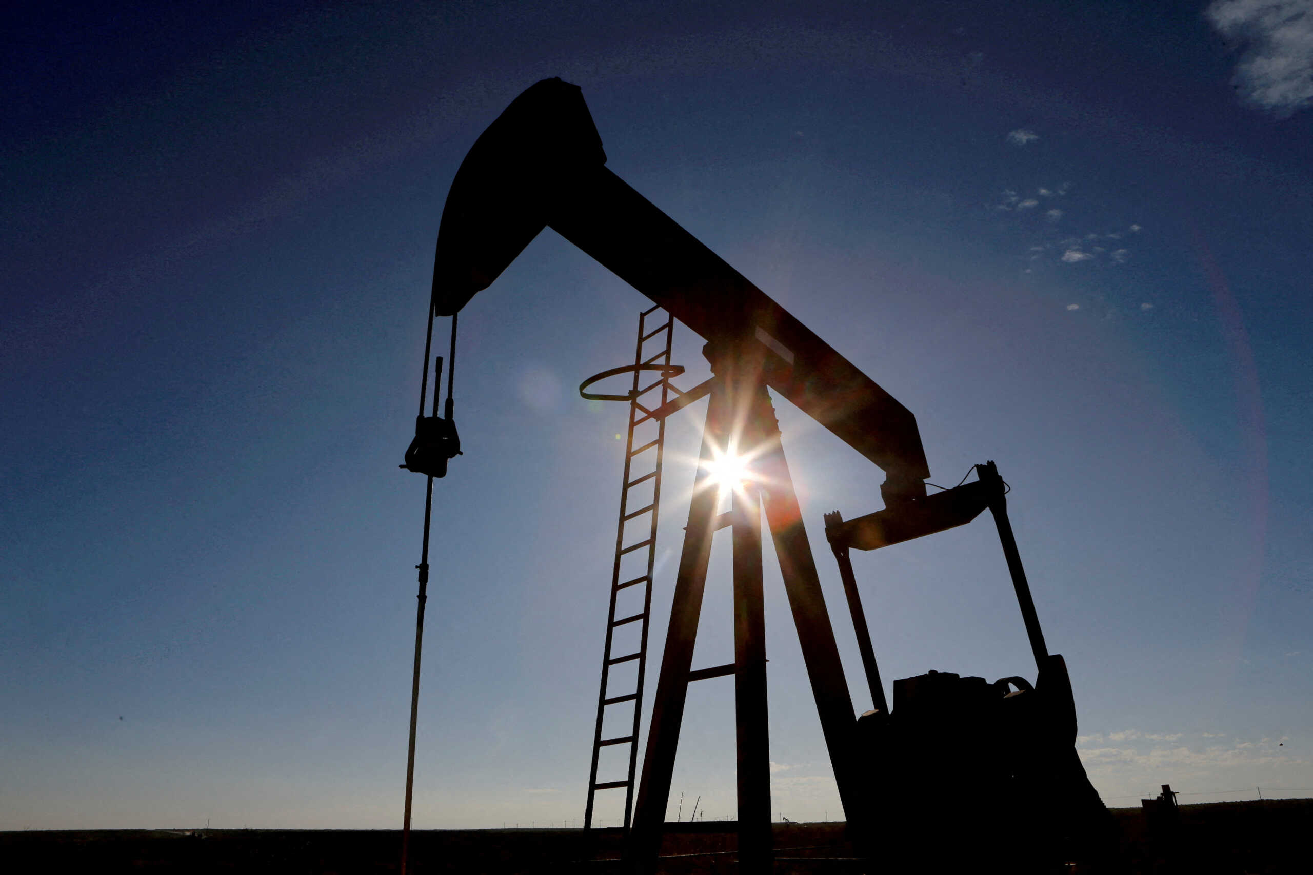 Πετρέλαιο: Νέο άλμα τιμών, «ράλι» και για το χρυσό – Όλο και μεγαλύτεροι φόβοι για ανάφλεξη στην Μέση Ανατολή