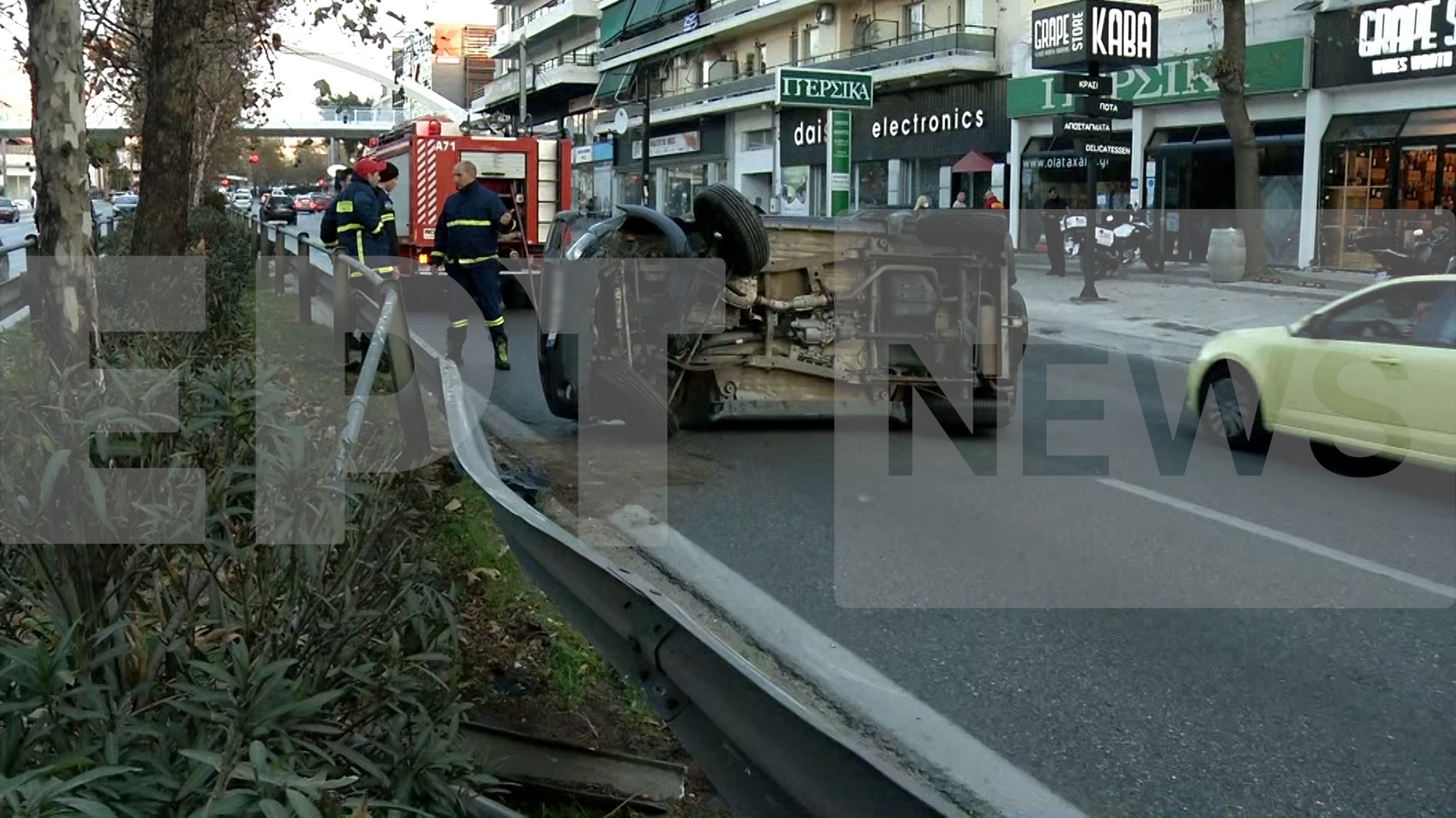 Μεσογείων: Κυκλοφοριακό χάος από τροχαίο έξω από την ΕΡΤ με εμπλοκή 3 αυτοκινήτων