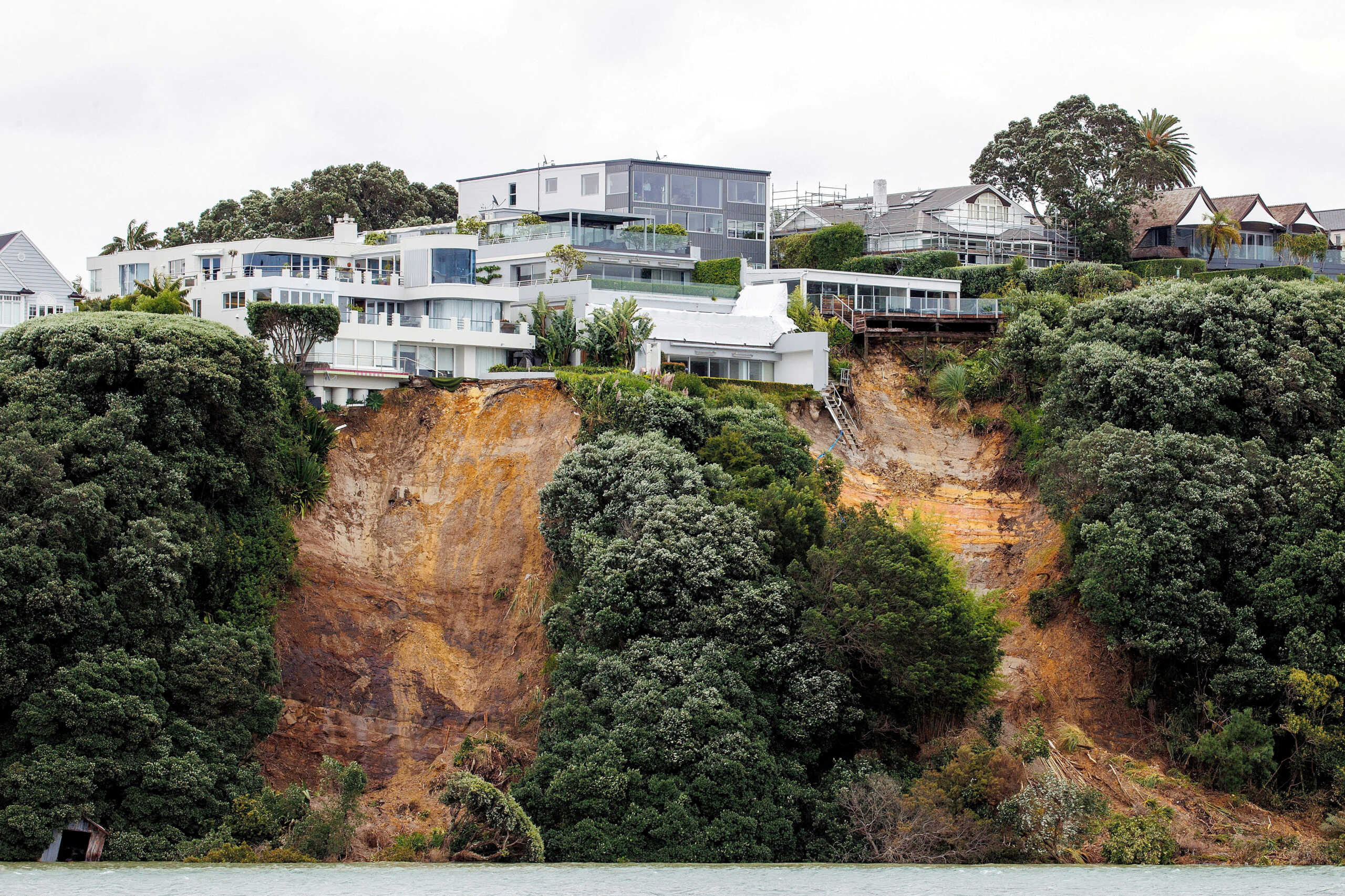Νέα Ζηλανδία: Σε κατάσταση έκτακτης ανάγκης λόγω του κυκλώνα «Γκαμπριέλ» – Τρεις νεκροί