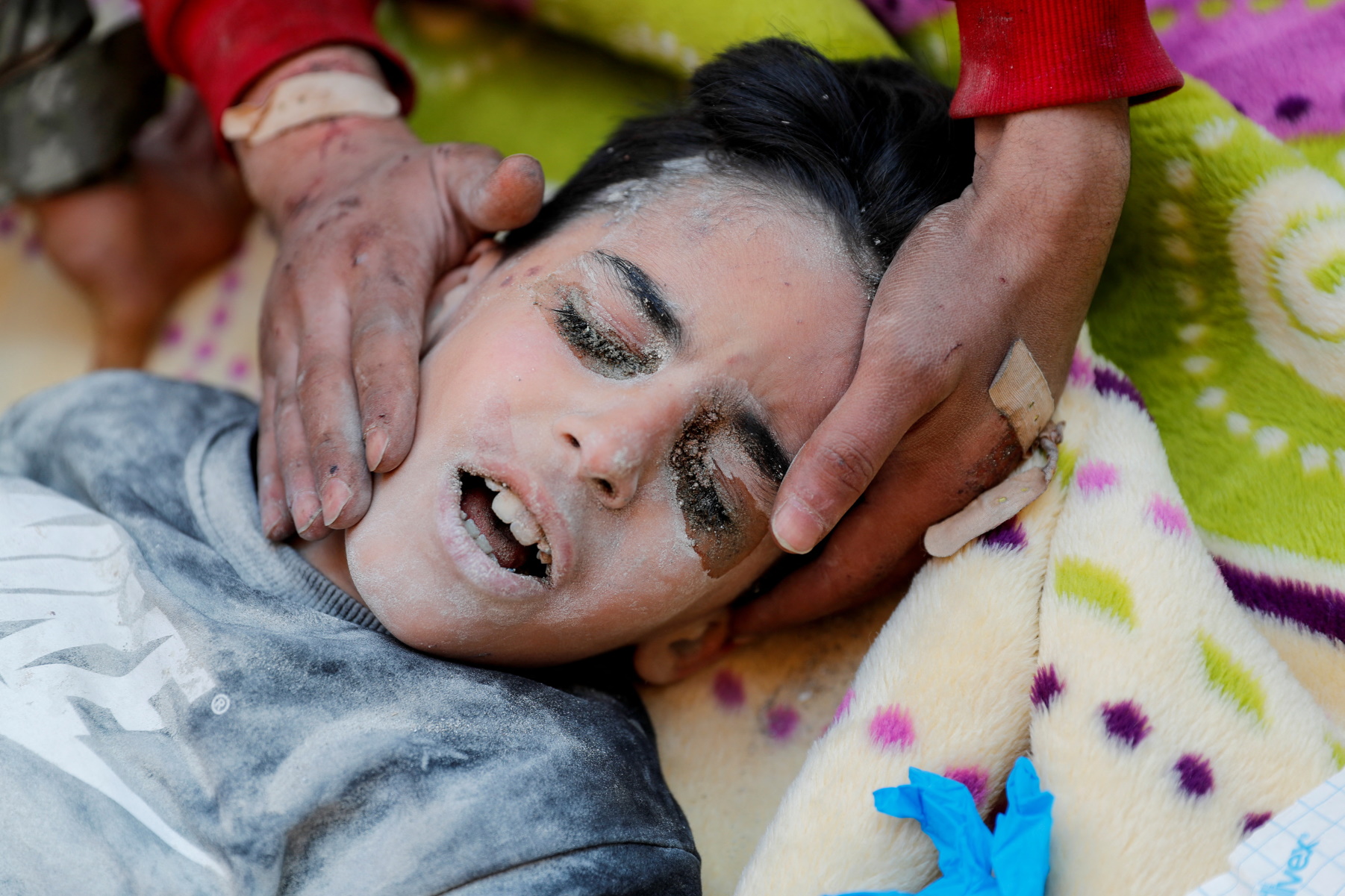 Σεισμός στην Τουρκία: Συγκλονιστικές εικόνες από την τραγωδία και τη μάχη με τον χρόνο στα συντρίμμια