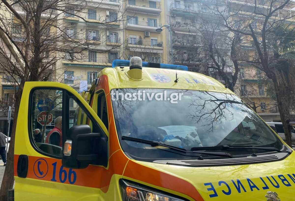 Θεσσαλονίκη: Σκοτώθηκε 64χρονη μετά από πτώση στο κενό από τον 6ο όροφο πολυκατοικίας μπροστά στον κόσμο