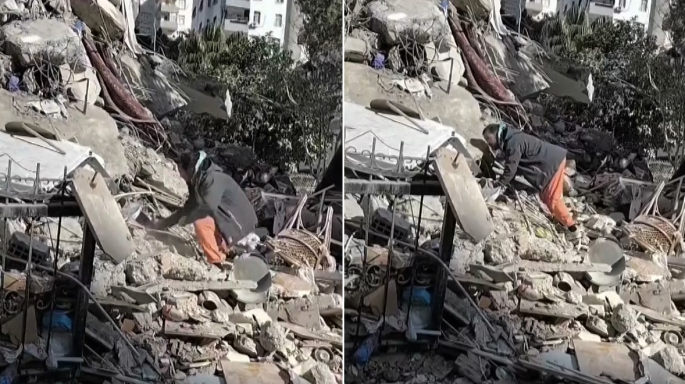 Σεισμός στην Τουρκία: Οι σπαρακτικές φωνές του πατέρα που ψάχνει στα ερείπια για να βρει τις κόρες του