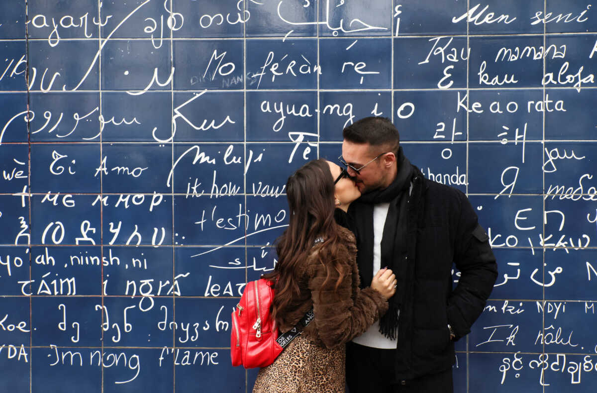 Ημέρα του Αγίου Βαλεντίνου: O έρωτας «είναι χημεία» και εξηγείται επιστημονικά – Τι λένε οι ειδικοί