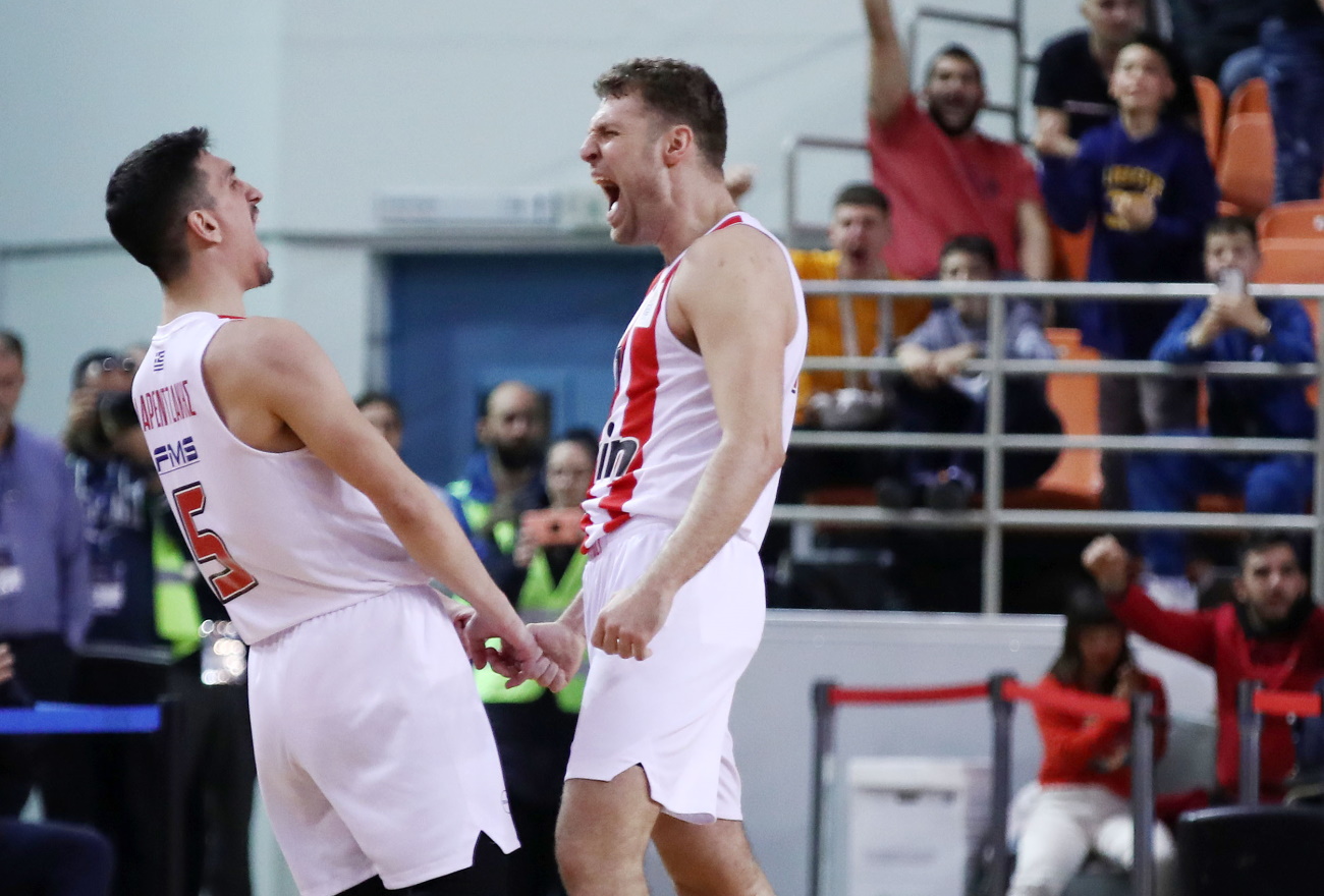 Back to back MVP ο Σάσα Βεζένκοφ στη Basket League