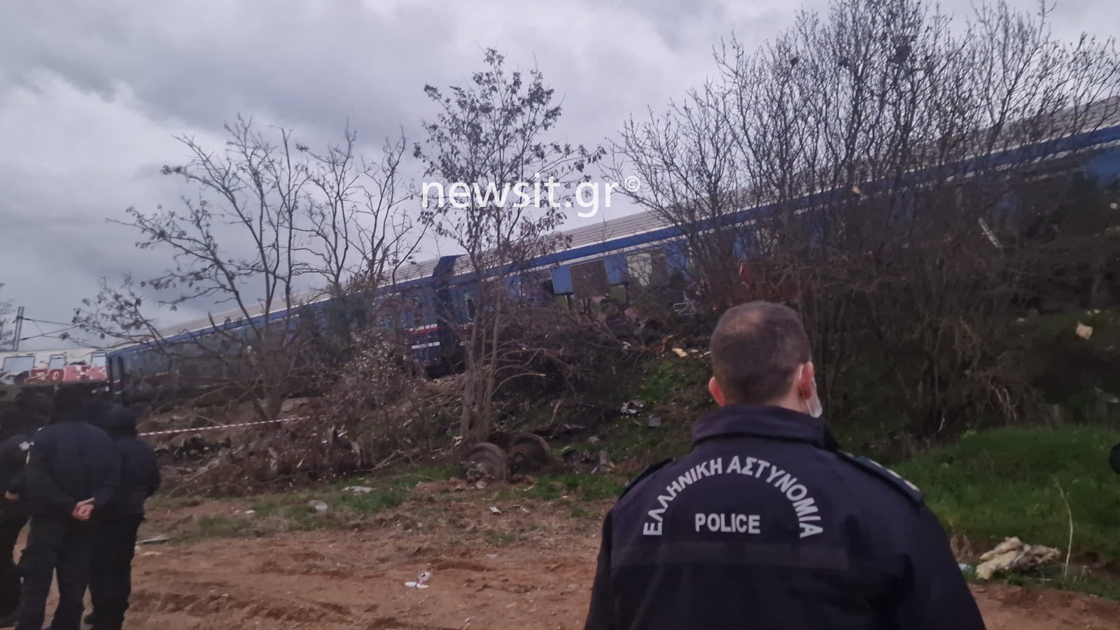 Σύγκρουση τρένων στη Λάρισα: Τα διεθνή ΜΜΕ για το πολύνεκρο δυστύχημα στα Τέμπη