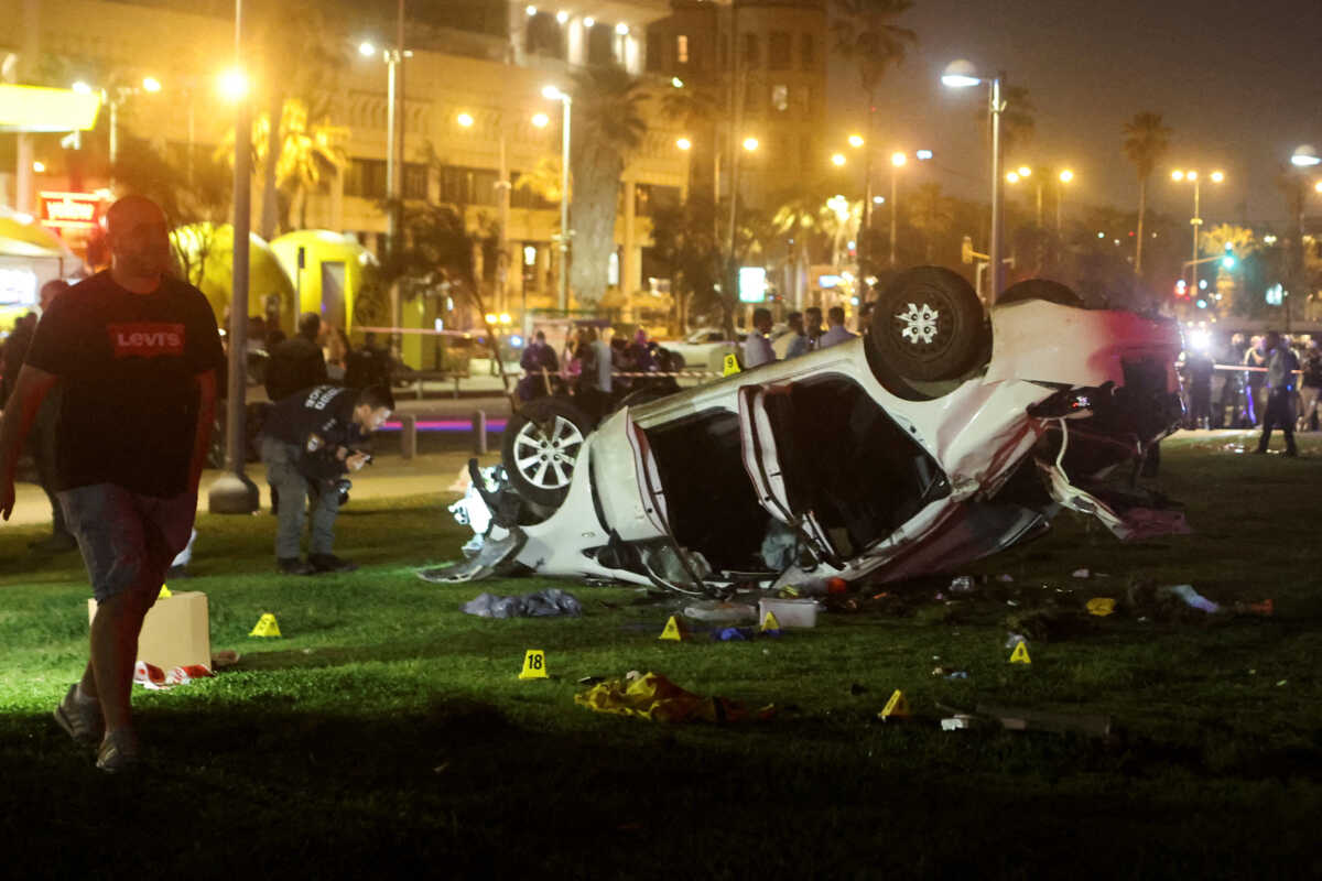 Τελ Αβίβ: Η στιγμή της τρομοκρατικής επίθεσης με αυτοκίνητο και η «εξουδετέρωση» του δράστη