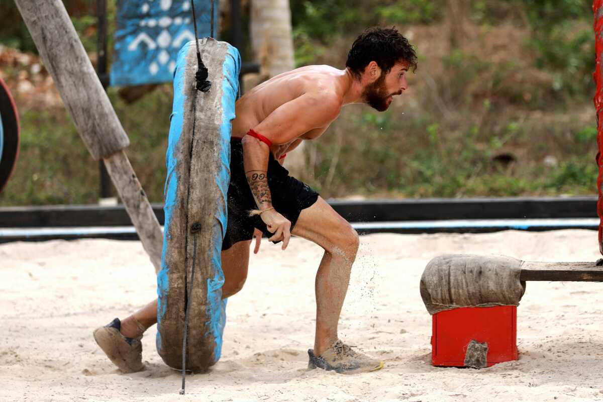 Survivor Spoiler: Ποιος παίκτης αποχωρεί πριν από την Ένωση