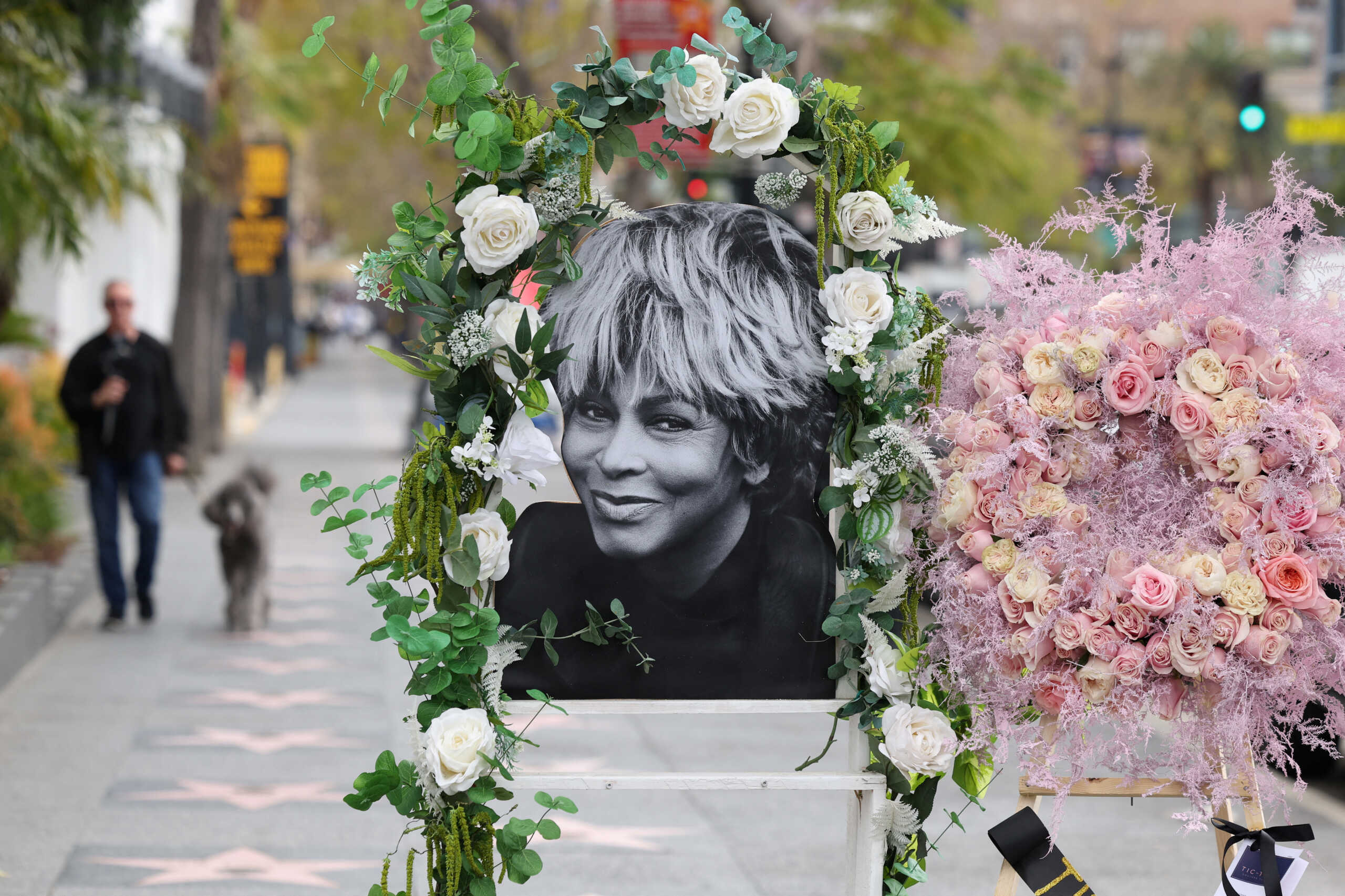 Tina Turner: Το συγκλονιστικό εξώφυλλο της Liberation για το θάνατό της