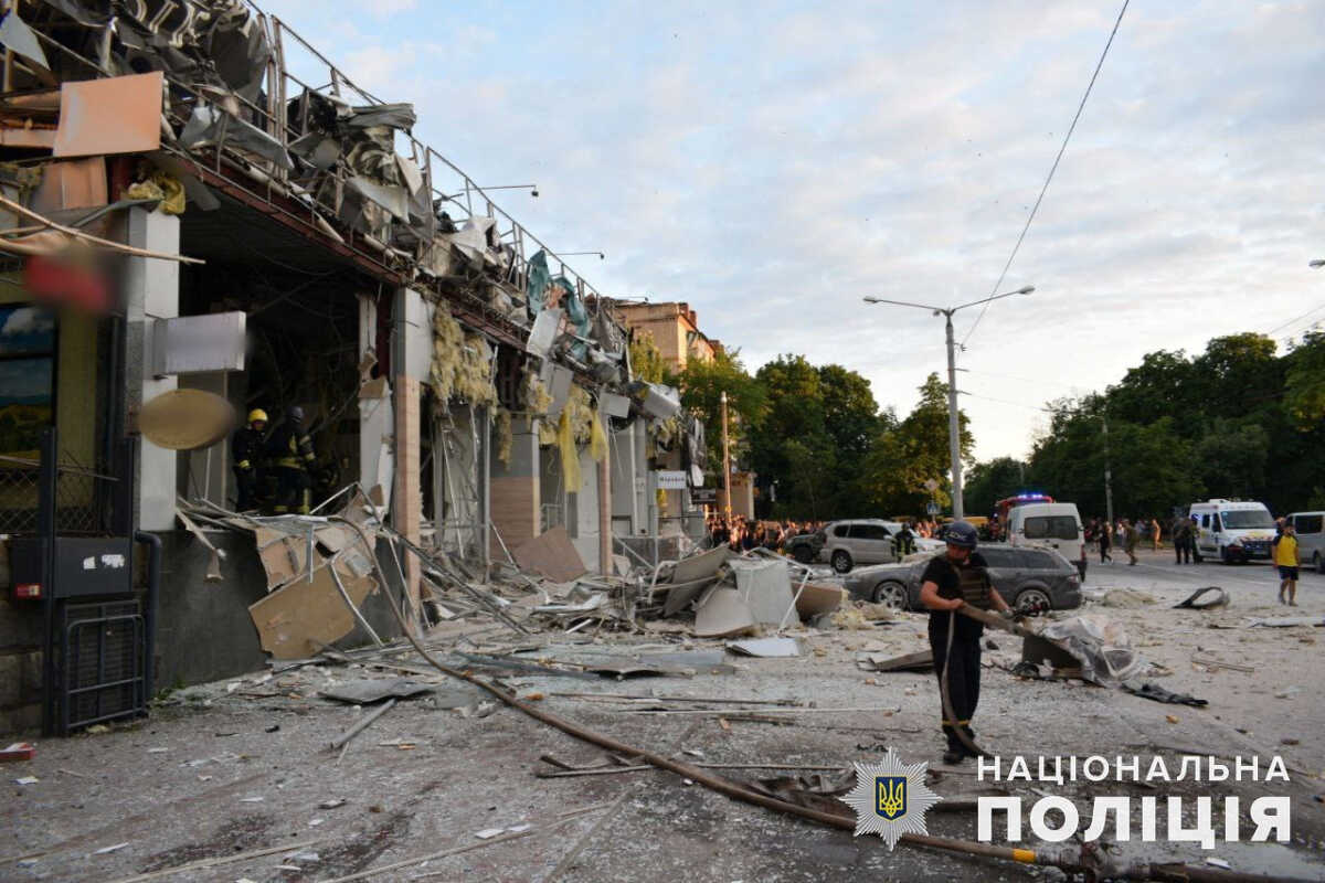 Πόλεμος στην Ουκρανία: Αυξάνεται συνεχώς ο απολογισμός των θυμάτων από τον βομβαρδισμό εστιατορίου στην Κραματόρσκ