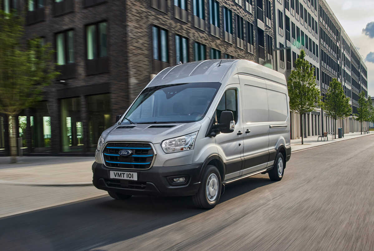 Ford E-Transit Van: Ετοιμοπαράδοτο για περιορισμένο αριθμό οχημάτων στην Ελλάδα