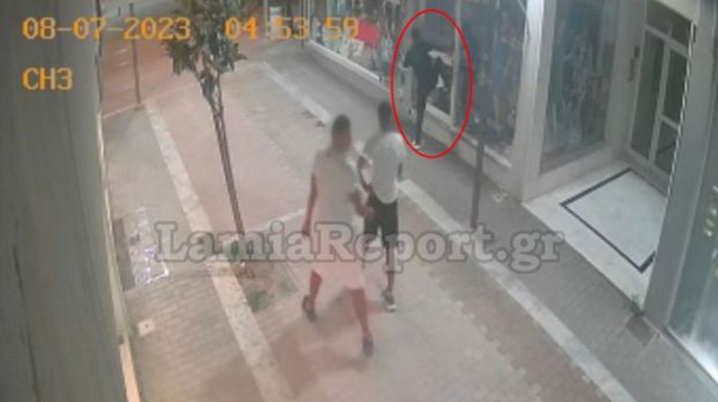 Λαμία: Βίντεο ντοκουμέντο από διάρρηξη σε κατάστημα με εσώρουχα