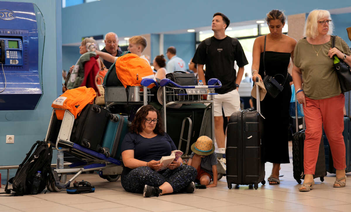 Φωτιά στη Ρόδο: Μέτρα και πρωτοβουλίες για τους πυρόπληκτους – Ξεκινούν οι αυτοψίες για να δοθούν οι αποζημιώσεις