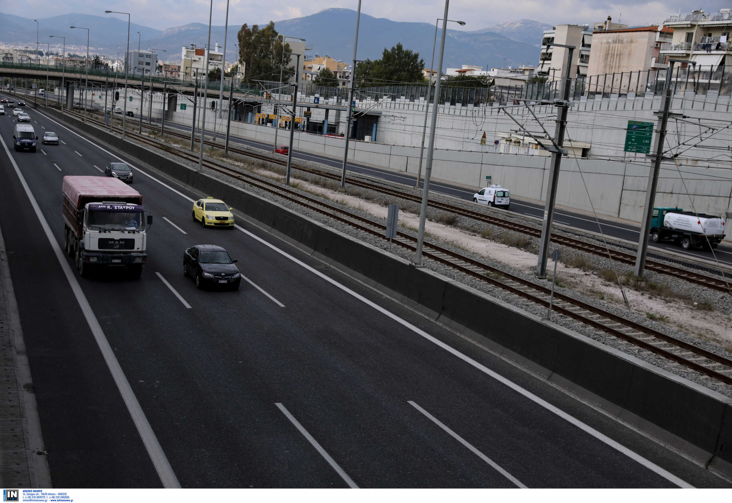 Αττική Οδός: Μεγάλες καθυστερήσεις από τροχαίο ατύχημα