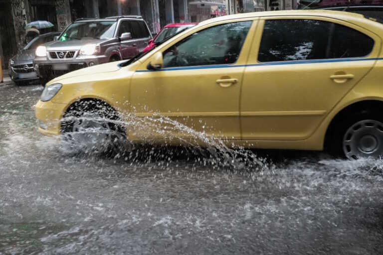 Καιρός αύριο: 1η Νοεμβρίου με άρωμα φθινοπώρου – Πού θα ρίξει βροχές