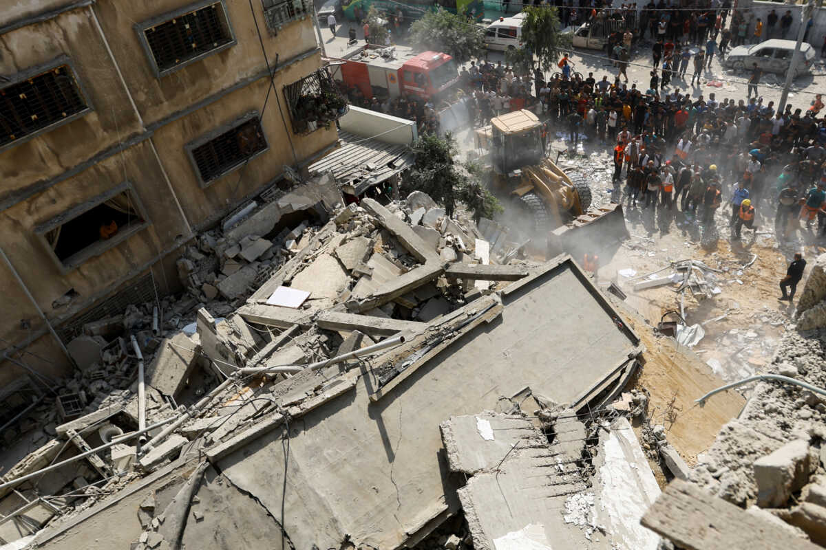 Μέση Ανατολή: Δίχως τέλος οι ισραηλινοί βομβαρδισμοί στη Γάζα – Προ των πυλών η χερσαία επιχείρηση