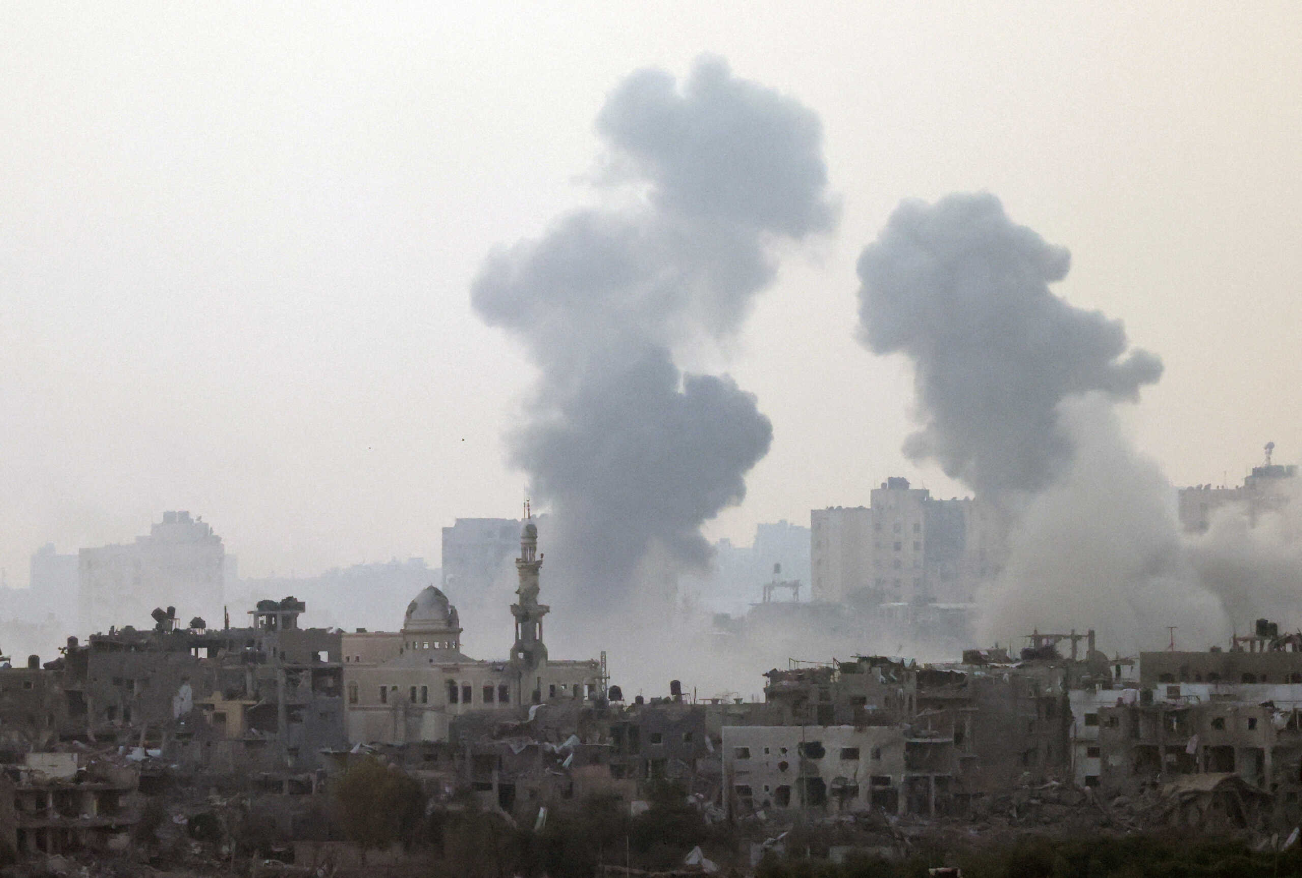 Λωρίδα της Γάζας: Εκατοντάδες κτίρια ισοπεδώθηκαν από τους βομβαρδισμούς του Ισραήλ
