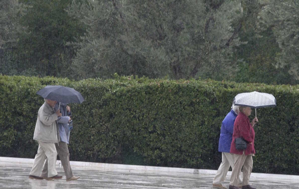 Καιρός σήμερα: Πού θα πέσουν βροχές και καταιγίδες – Αναλυτική πρόγνωση