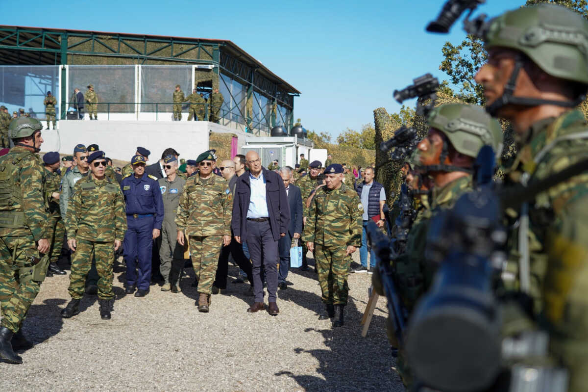 Νίκος Δένδιας: Μπορούμε να φτιάξουμε δικά μας drones, πυραύλους και ραντάρ