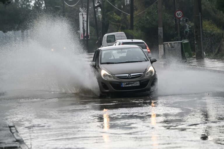 Έρχεται η κακοκαιρία «Π» - Οι 10 περιοχές με ισχυρές καταιγίδες το Σάββατο, βγάζει έκτακτο η ΕΜΥ