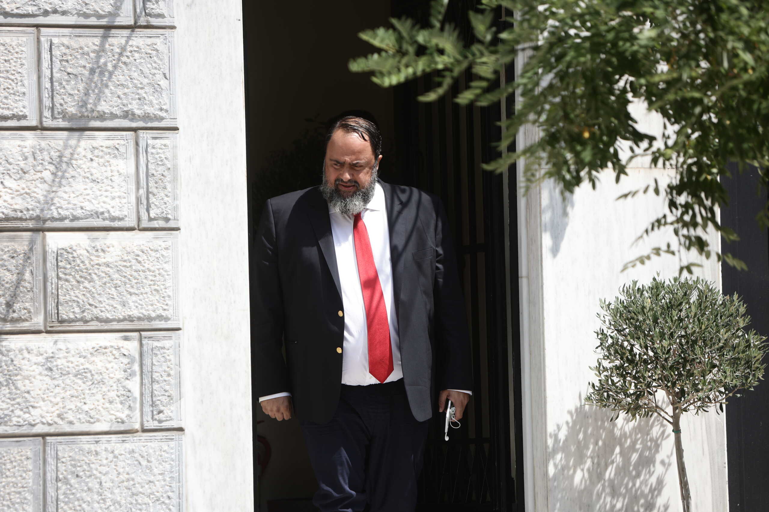 Βαγγέλης Μαρινάκης προς την ΕΠΟ: «Γελοιότητες στην Εθνική Ελλάδας, βάλατε ποδοσφαιριστές να προπονούνται σε βούρκο»