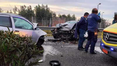 Τροχαίο στα Σπάτα: Σκοτώθηκαν ακαριαία μια γυναίκα κι ένας νεαρός – Πώς έγινε η σύγκρουση