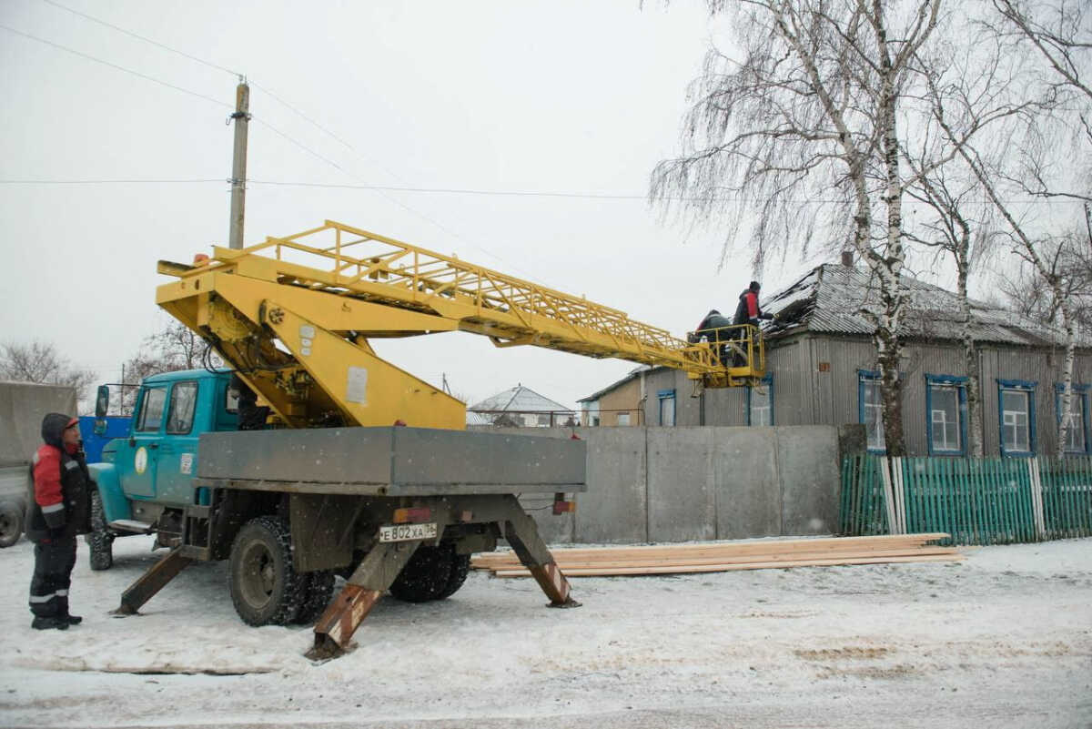 Ρωσία: Βομβάρδισε κατά λάθος δικό της χωριό και υπόσχεται να το ανοικοδομήσει