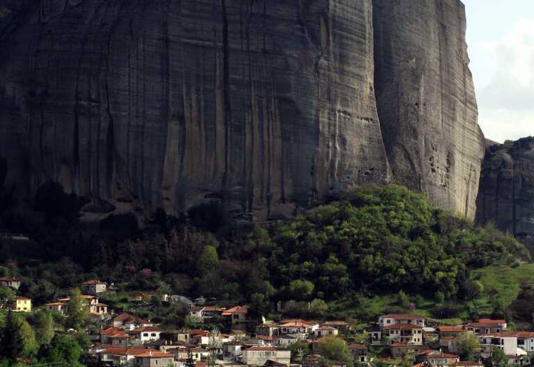 Καστράκι, ένα «χωριό των βράχων», ιδανικό για Σαββατοκύριακο