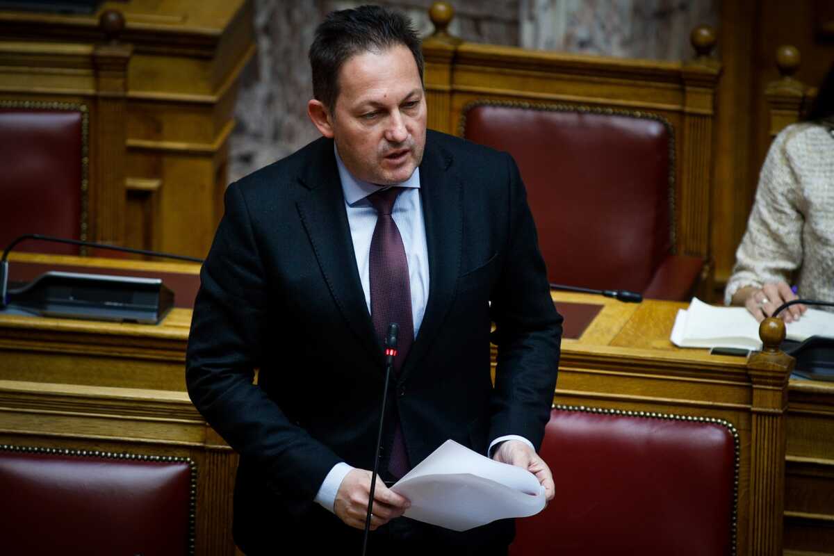 Πέτσας: Νόμιμη και σωτήρια η ενημερωτική εκστρατεία κατά της πανδημίας του κορονοϊού