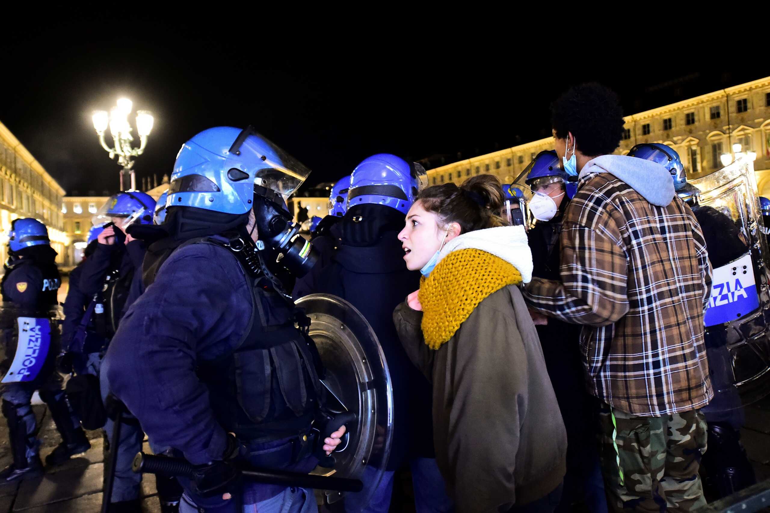 Ιταλία: Κινητοποίηση και επεισόδια έξω από την Rai – Τουλάχιστον 10 τραυματίες