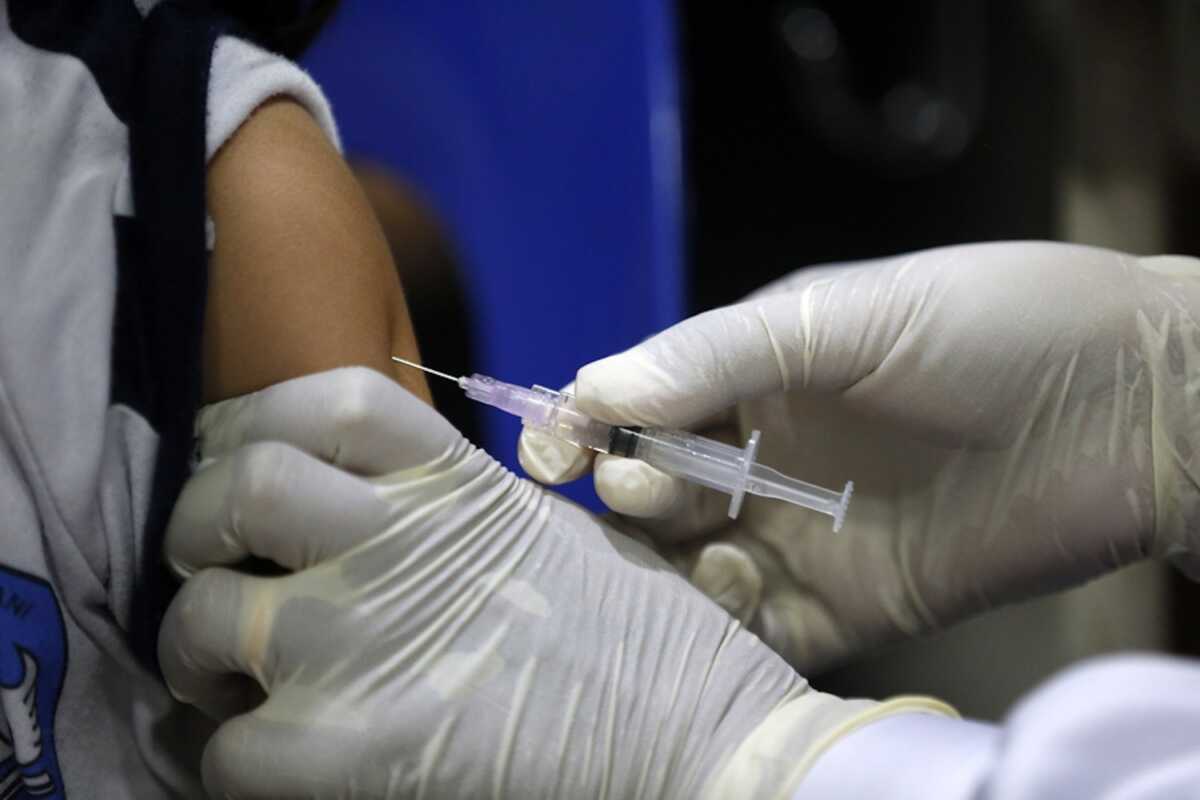 Καλπάζει η ιλαρά στην Ευρώπη – Δύο δόσεις του εμβολίου για τους ταξιδιώτες συστήνει ο ΕΟΔΥ