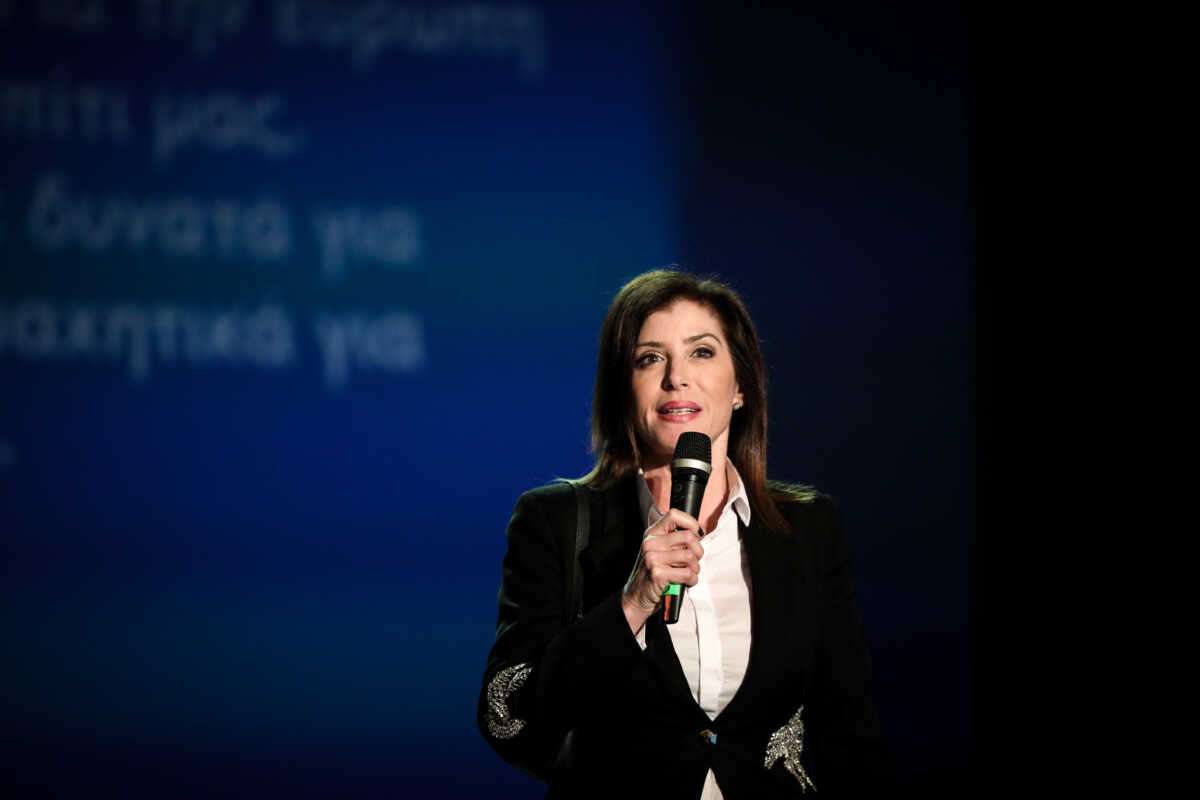 Άννα Μισέλ Ασημακοπούλου: Το παρασκήνιο και το ντόμινο εξελίξεων – Η απόσυρση από τις ευρωεκλογές και οι παραιτήσεις