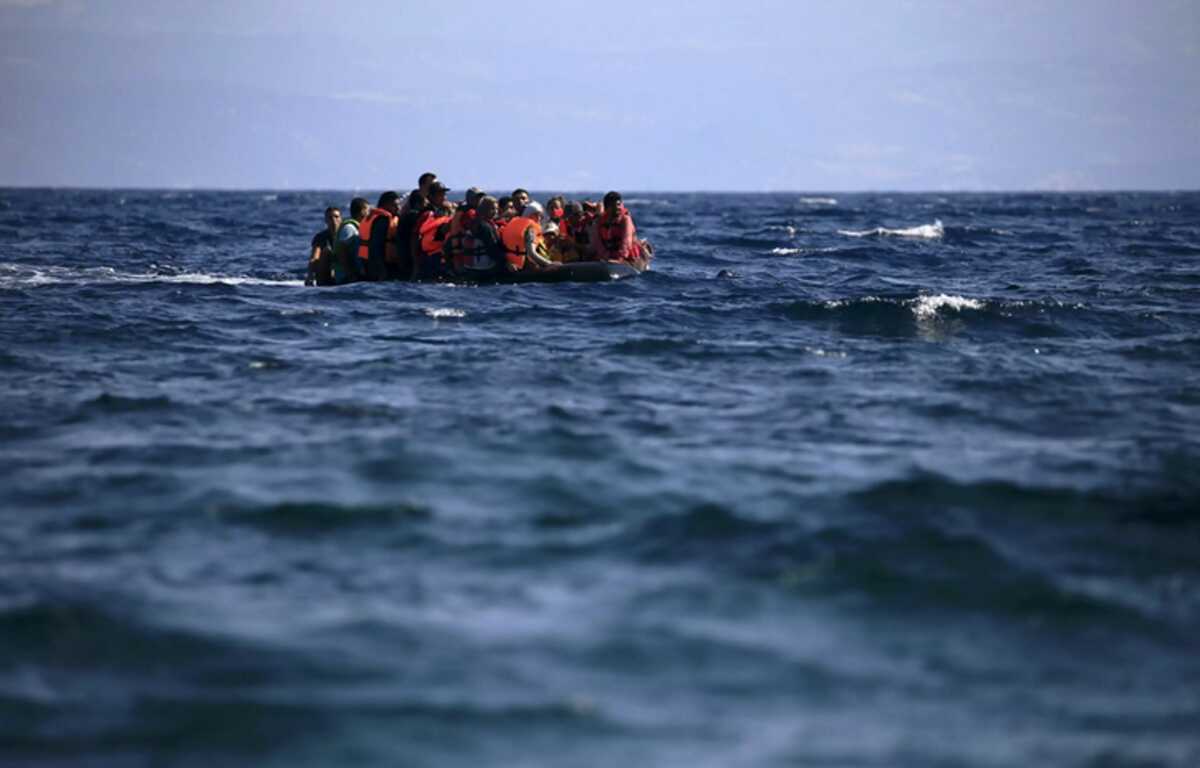 Χίος: Ταχύπλοο που μετέφερε μετανάστες εντοπίστηκε νοτιοανατολικά του νησιού