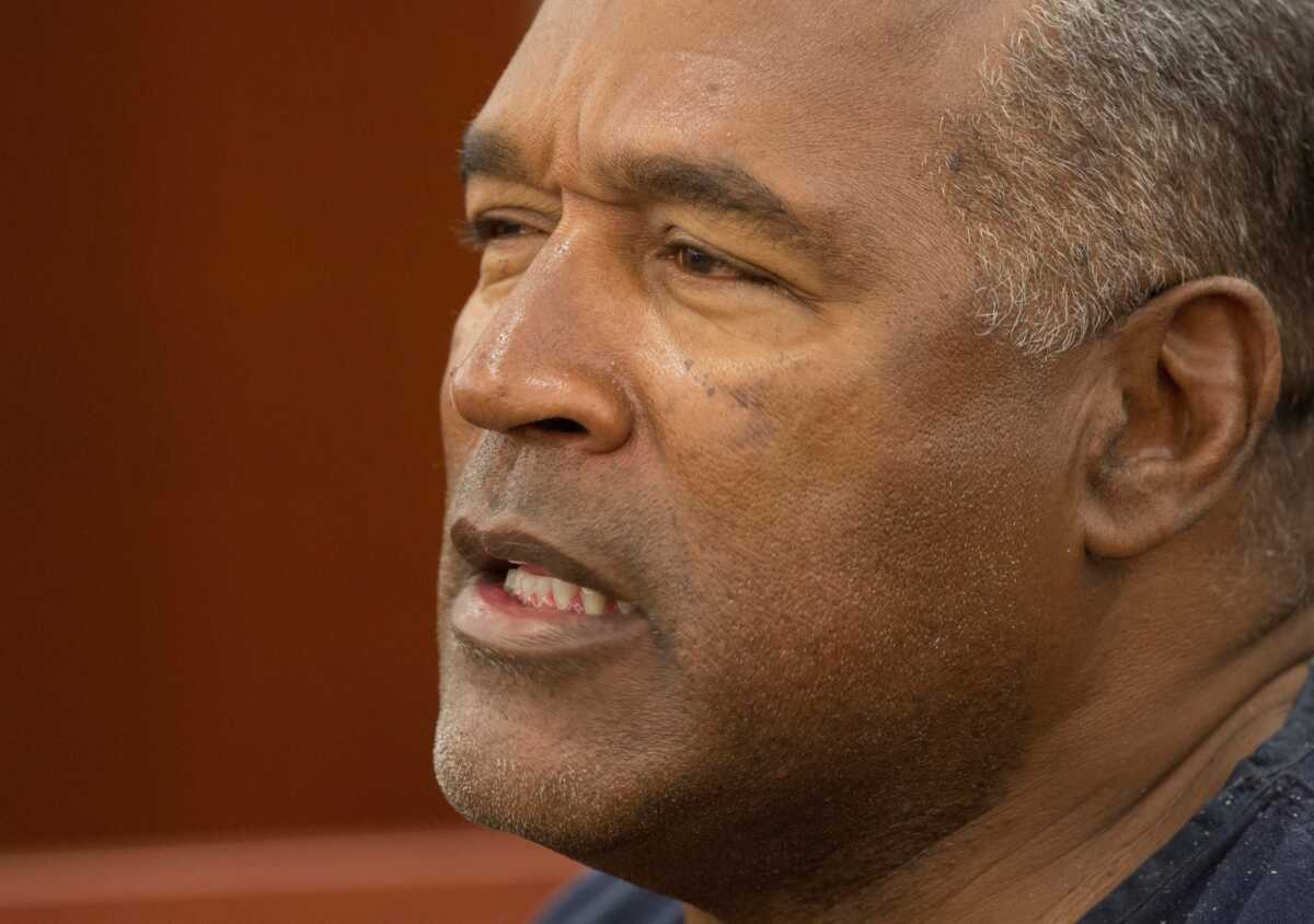 O. J. Simpson: Χαλαρώνοντας και πίνοντας μπύρες στον καναπέ πέρασε τις τελευταίες μέρες του