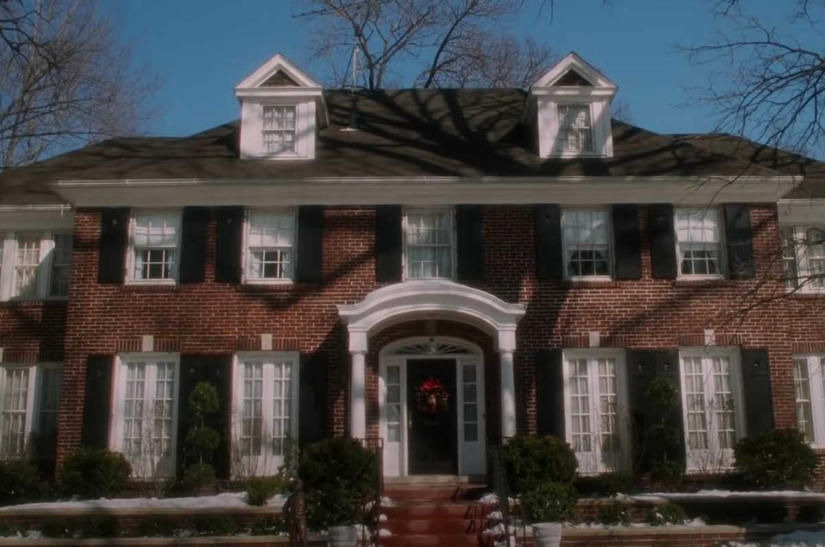 «Home Alone»: Στο «σφυρί» το σπίτι της «οικογένειας Μακάλιστερ» από τη διάσημη ταινία