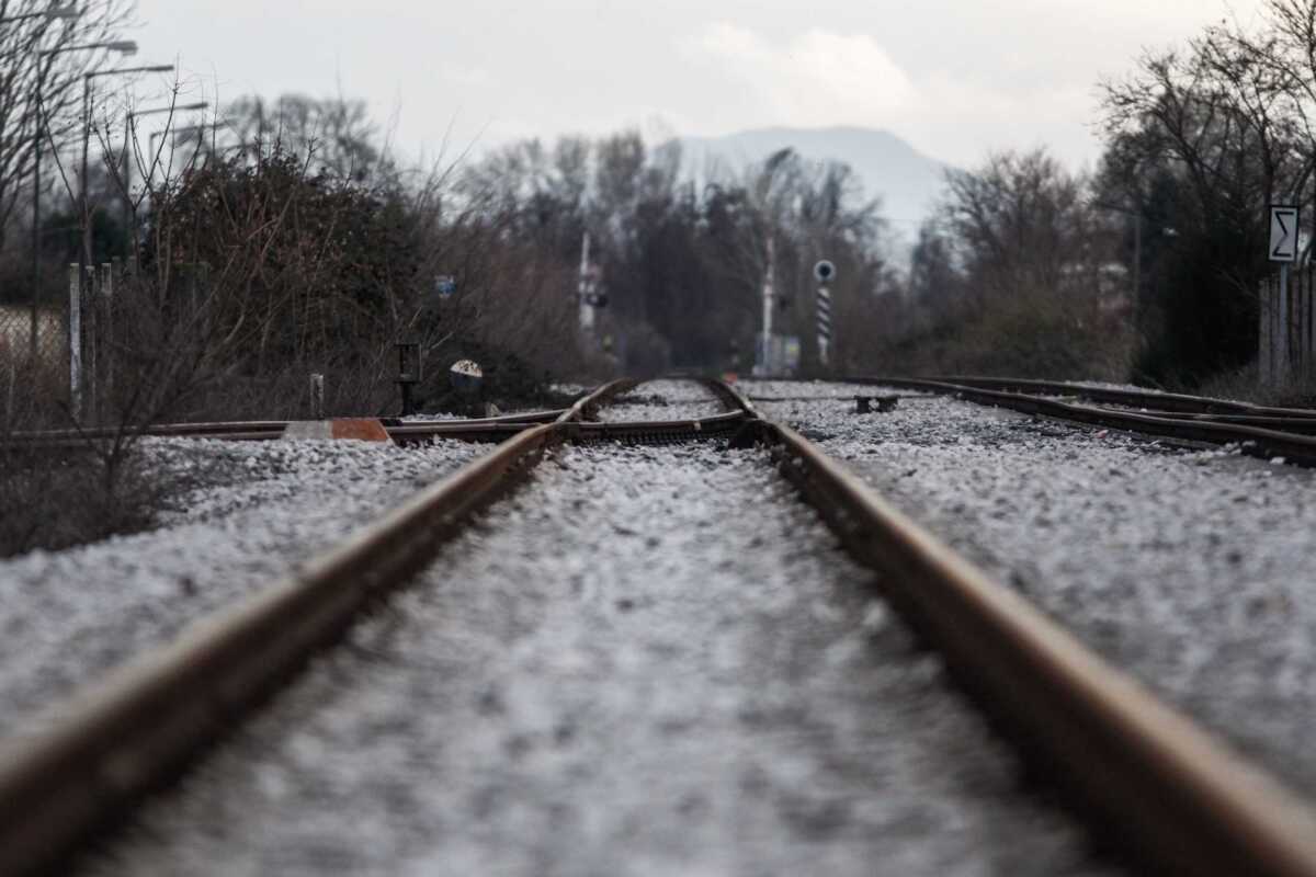 Αποκαταστάθηκαν τα δρομολόγια των τρένων του ΟΣΕ μεταξύ Ακράτας και Αιγίου – Είχαν σταματήσει λόγω διακοπής ρεύματος