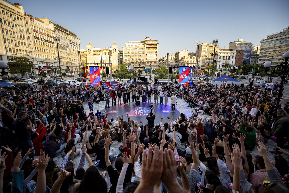 Τα επικά battles του Red Bull Dance Your Style ξεσήκωσαν ξανά τον Πειραιά