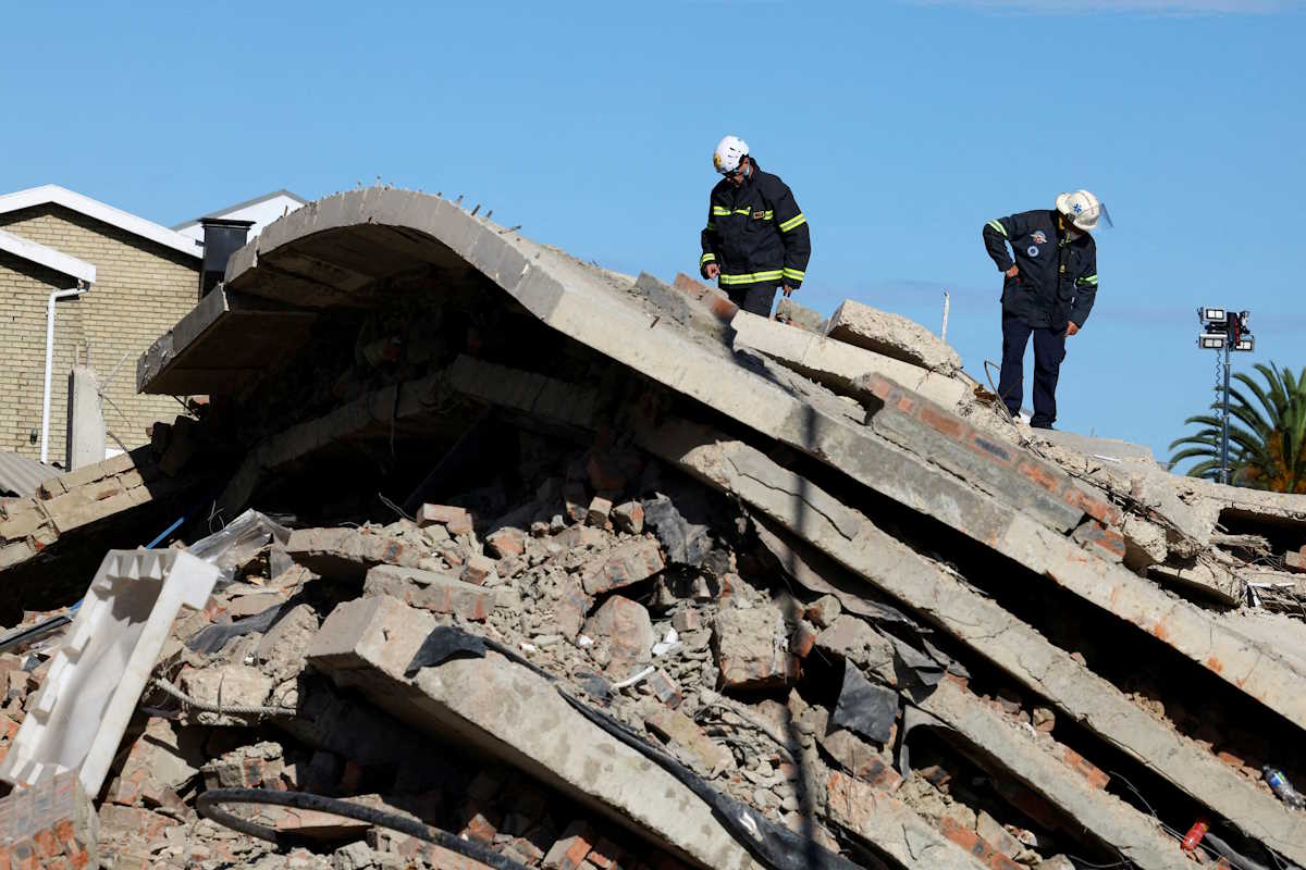 Κατάρρευση κτιρίου στη Νότια Αφρική: 20 νεκροί, 32 αγνοούμενοι ο νεότερος απολογισμός