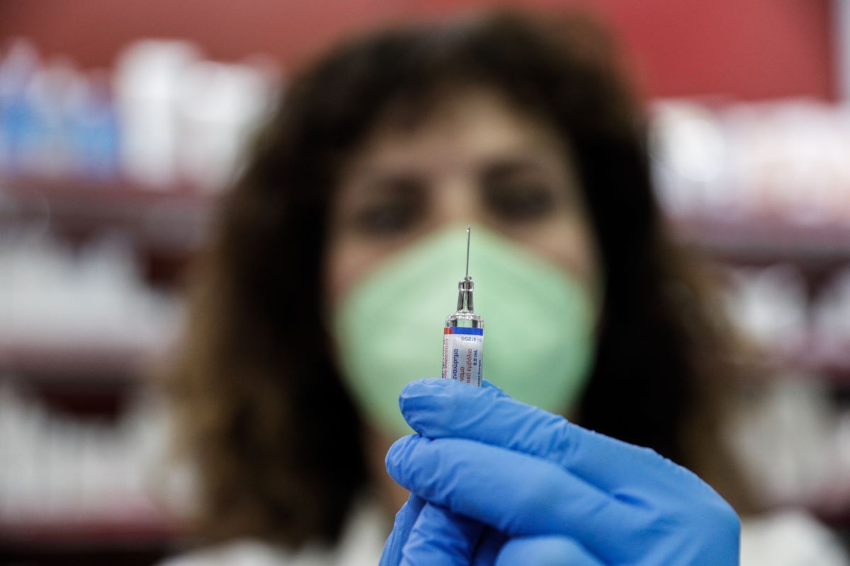 Βρετανία: Χιλιάδες ασθενείς θα λάβουν θεραπευτικά, εξατομικευμένα εμβόλια για τον καρκίνο