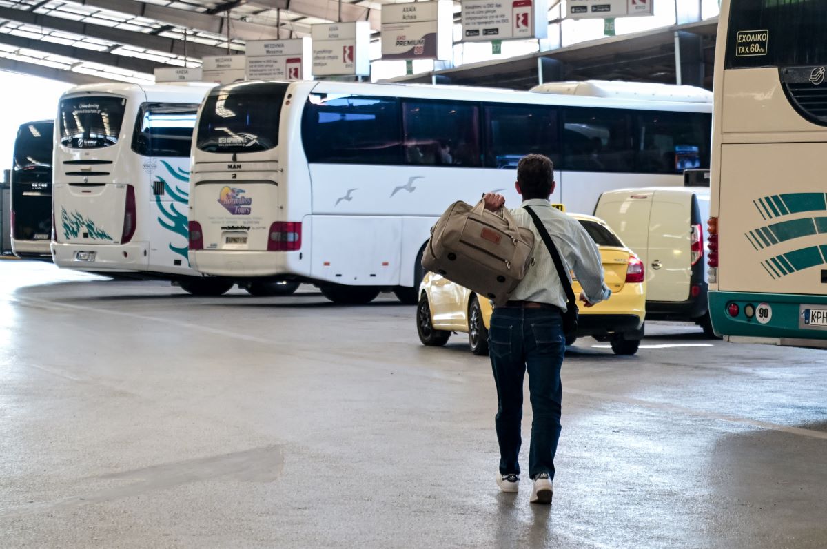 Έξοδος Πάσχα: Όπου φύγει φύγει οι Αθηναίοι – Ομαλή η κυκλοφορία στις εθνικές οδούς