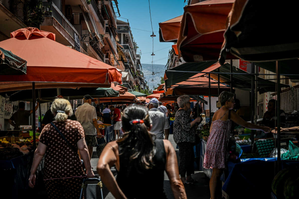 Λαϊκές αγορές: Στις 13 Μαΐου ξεκινάει η Ψηφιακή Κάρτα Εργασίας