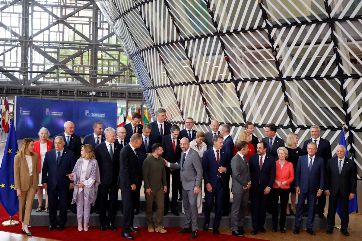 Σύνοδος Κορυφής: Σκληρά παζάρια των 27 Ευρωπαίων ηγετών για τα πρόσωπα στα κορυφαία αξιώματα – «Κλειδώνουν» Κόστα και Κάλλας