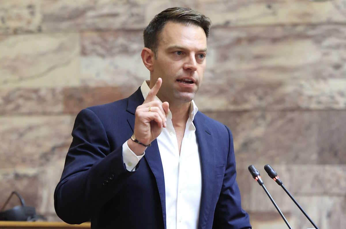 Ο Κασσελάκης τους αιφνιδίασε ξανά: Δήλωσε υποψήφιος για τη νέα κεντροαριστερά